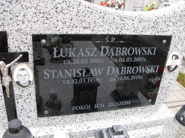 Łukasz Dąbrowski Janowiec - Grobonet - Wyszukiwarka osób pochowanych